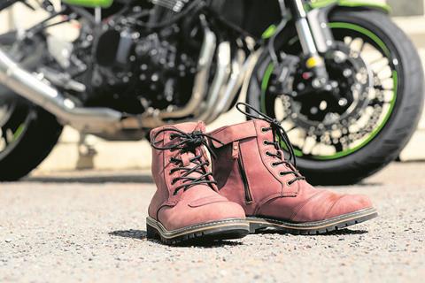 Motorcycle Boots | Expert Product Reviews | MCN | MCN