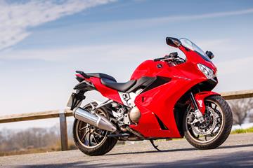 Life with a Honda VFR800: These are my first impressions after 750 miles on the sports-tourer